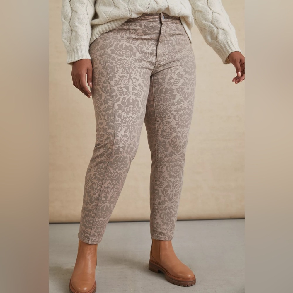 Pilcro Anthropologie Flocked High Rise “Leggings” size 16W